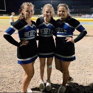 Meet your Posher, Delaney